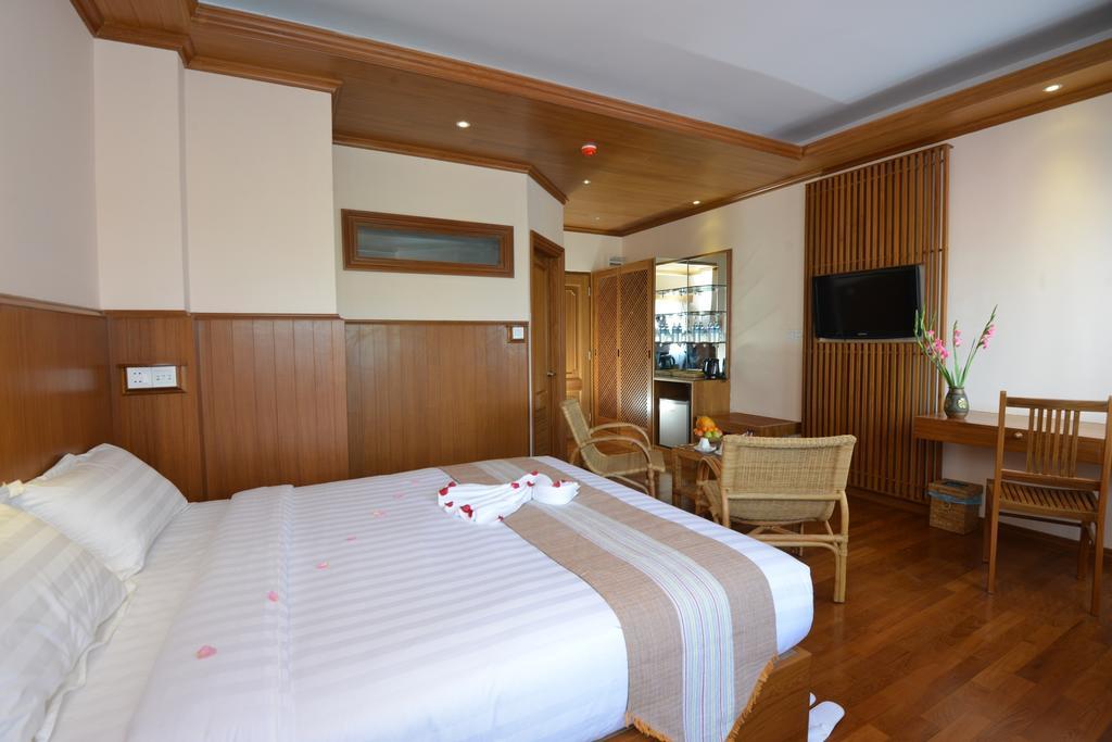 Hotel Sidney Yangon Extérieur photo