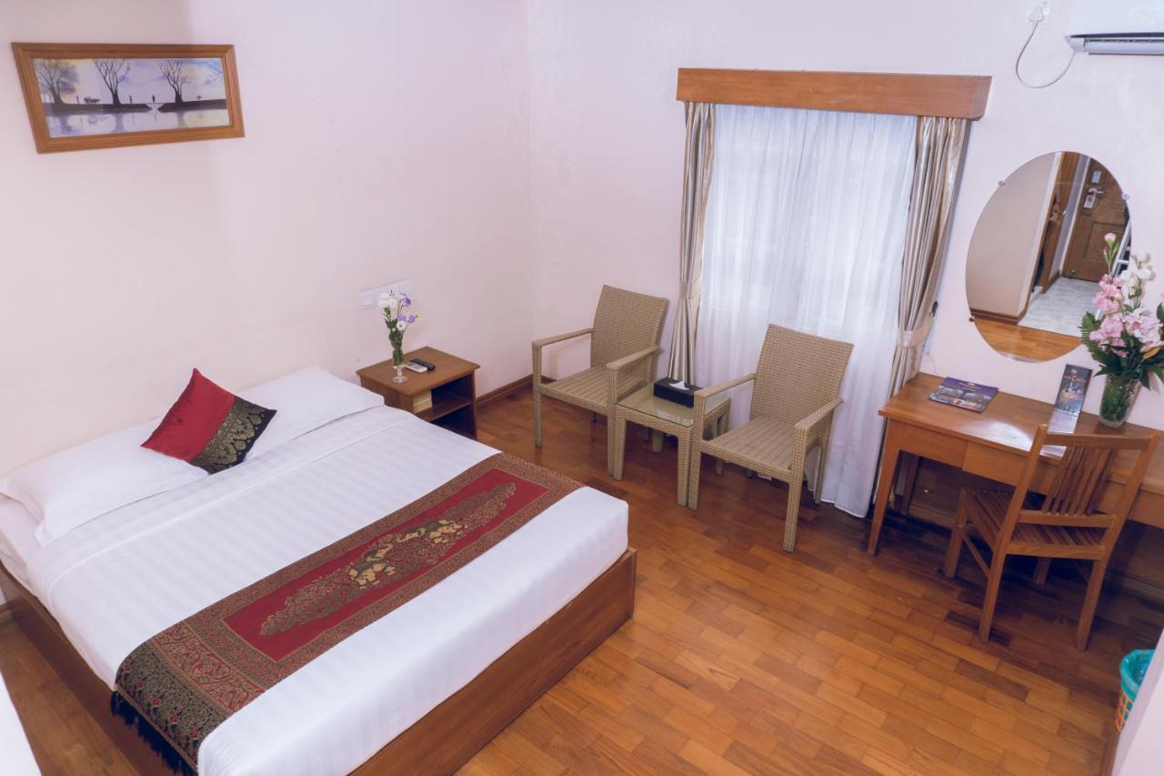 Hotel Sidney Yangon Extérieur photo