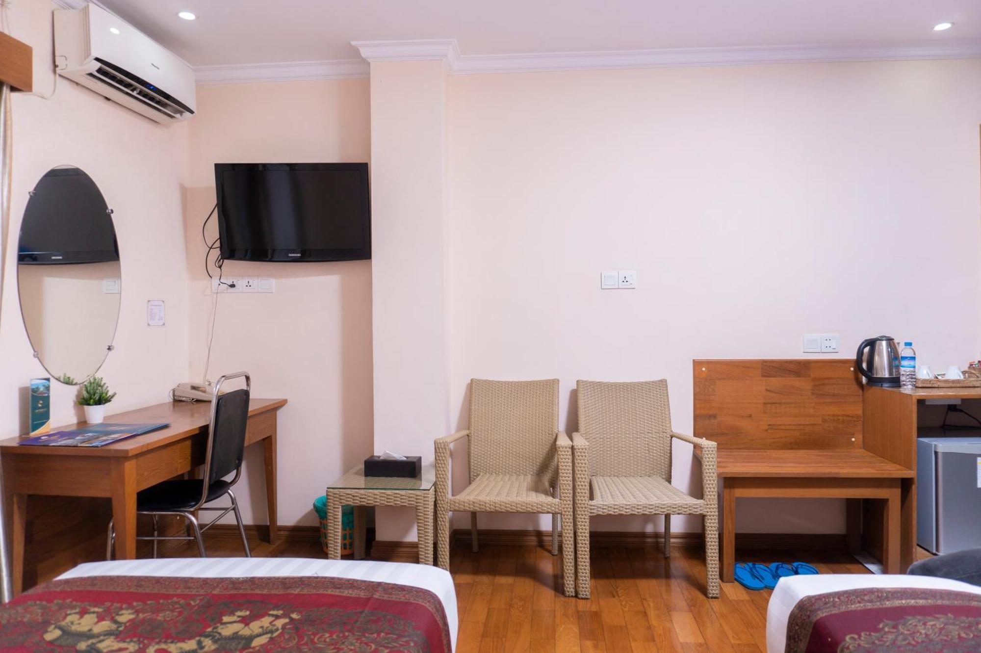 Hotel Sidney Yangon Extérieur photo