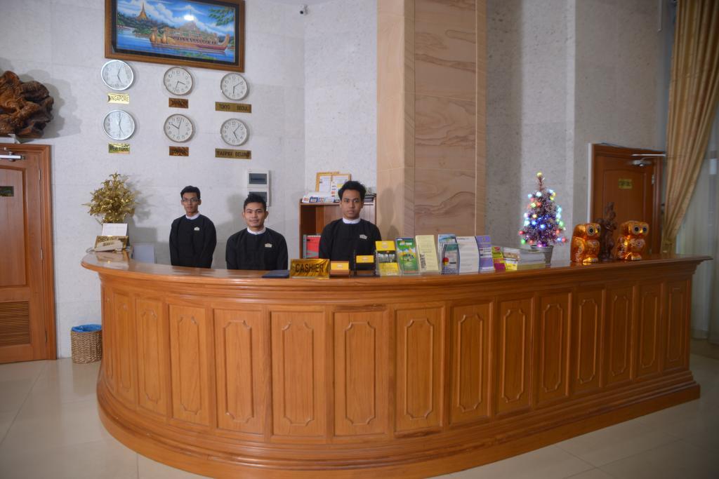 Hotel Sidney Yangon Extérieur photo